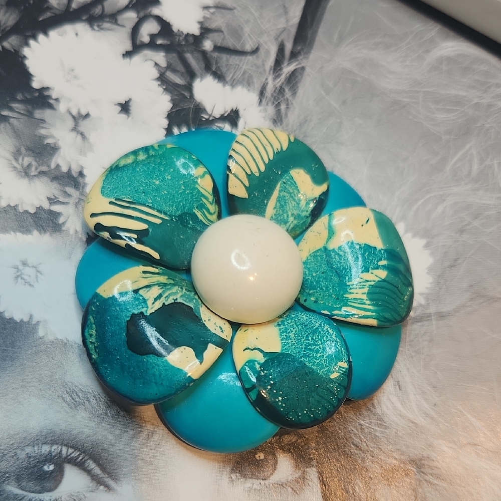 Vintage blue Floral enamel Brooch